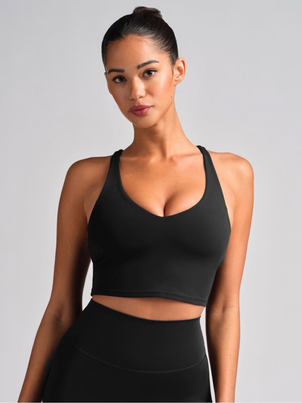 ComfrtCore™ V-Neck Crop Tank Size Large Excellent